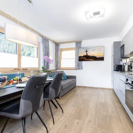 Alina Apartment *